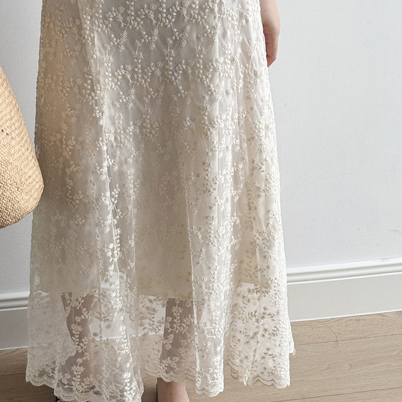 法式氣質重工繡蕾絲吊帶洋裝