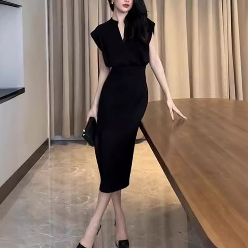 赫本風性感高腰開叉V領無袖連身裙