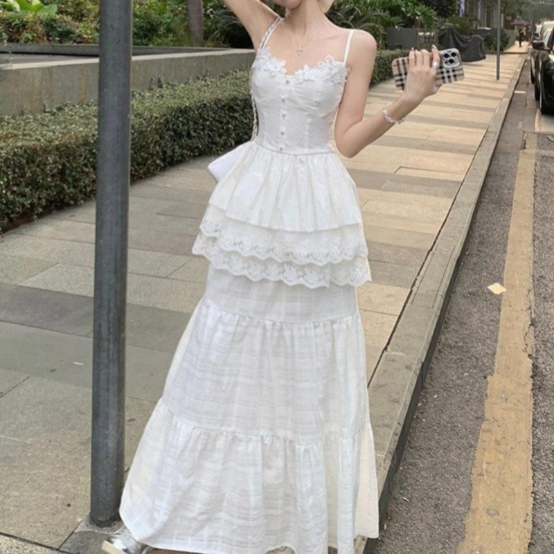 設計感吊帶半身裙溫柔風套裝