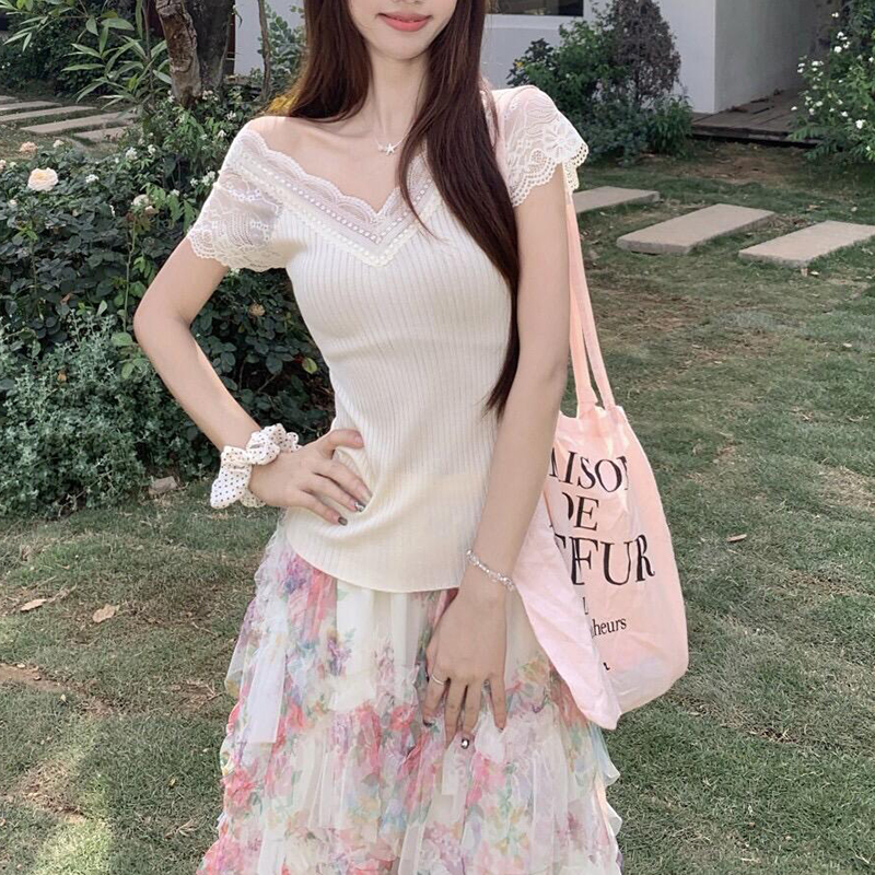 甜美溫柔風荷葉邊蛋糕裙+蕾絲針織衫套裝