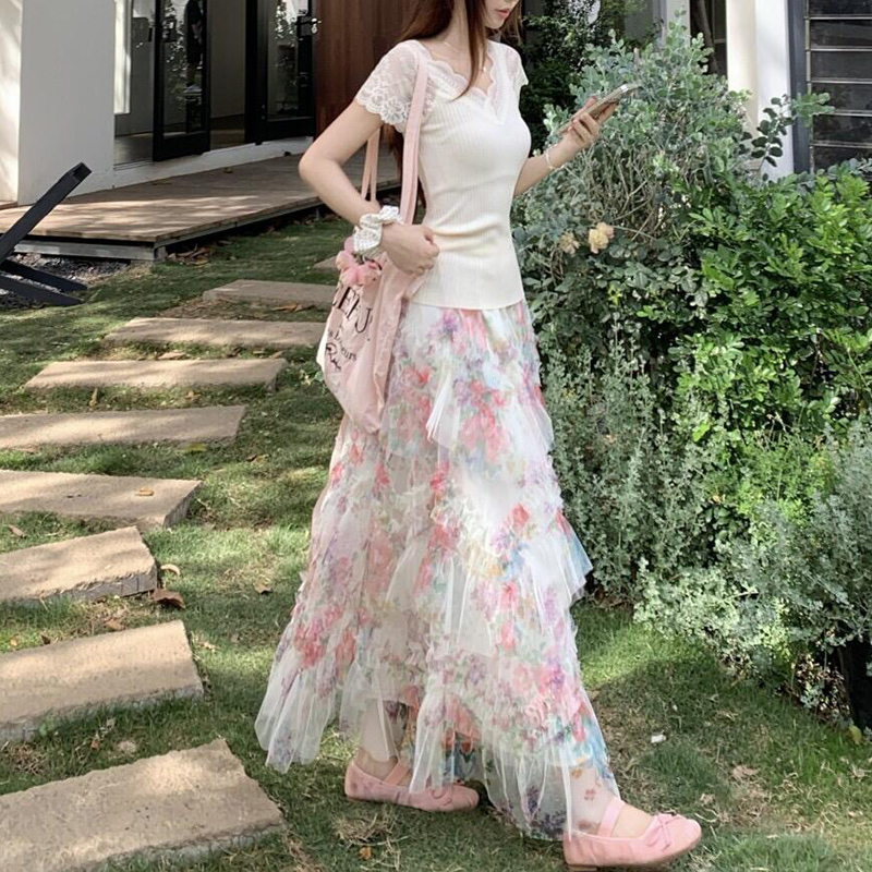 甜美溫柔風荷葉邊蛋糕裙+蕾絲針織衫套裝