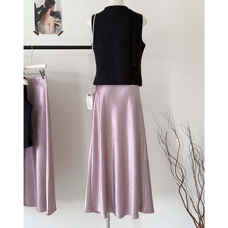 V領蕾絲無袖背心+紫色緞面魚尾裙套裝