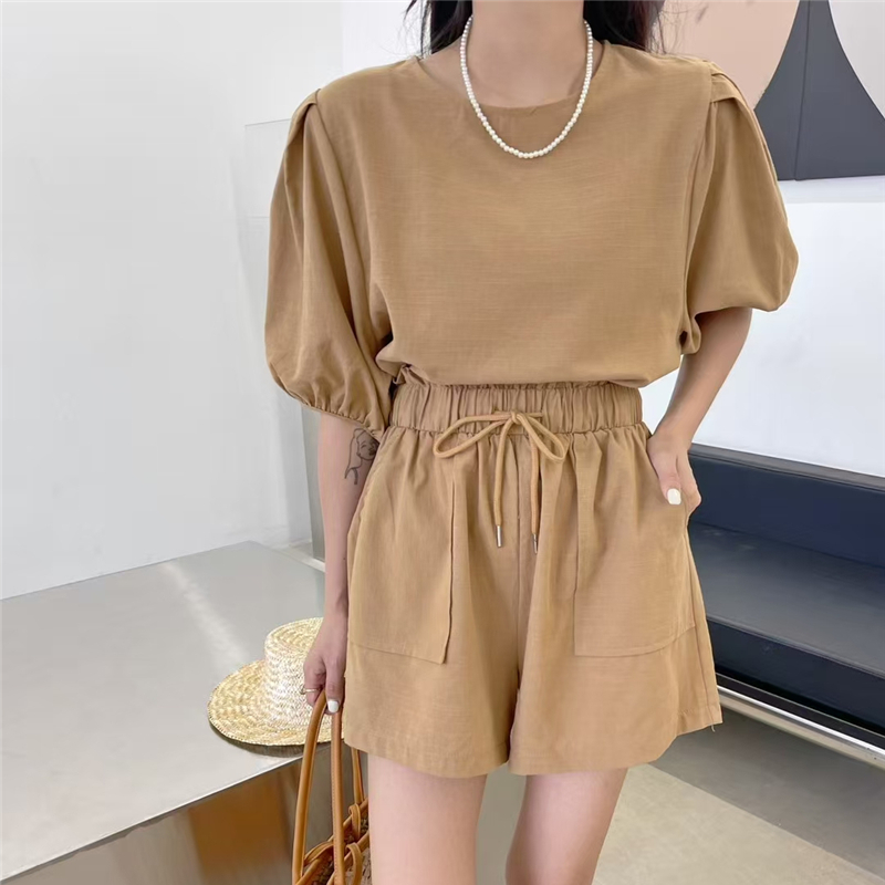 百搭鹽系套裝泡泡袖T卹+短褲兩件套裝（3色）