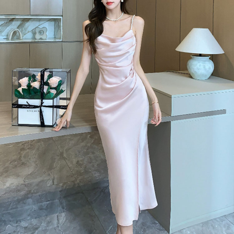 法式蕩領醋酸緞面開叉吊帶洋裝