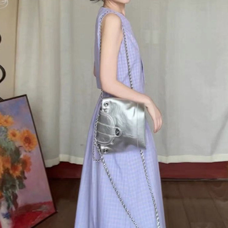 甜美清新小個子無袖格子套裝裙