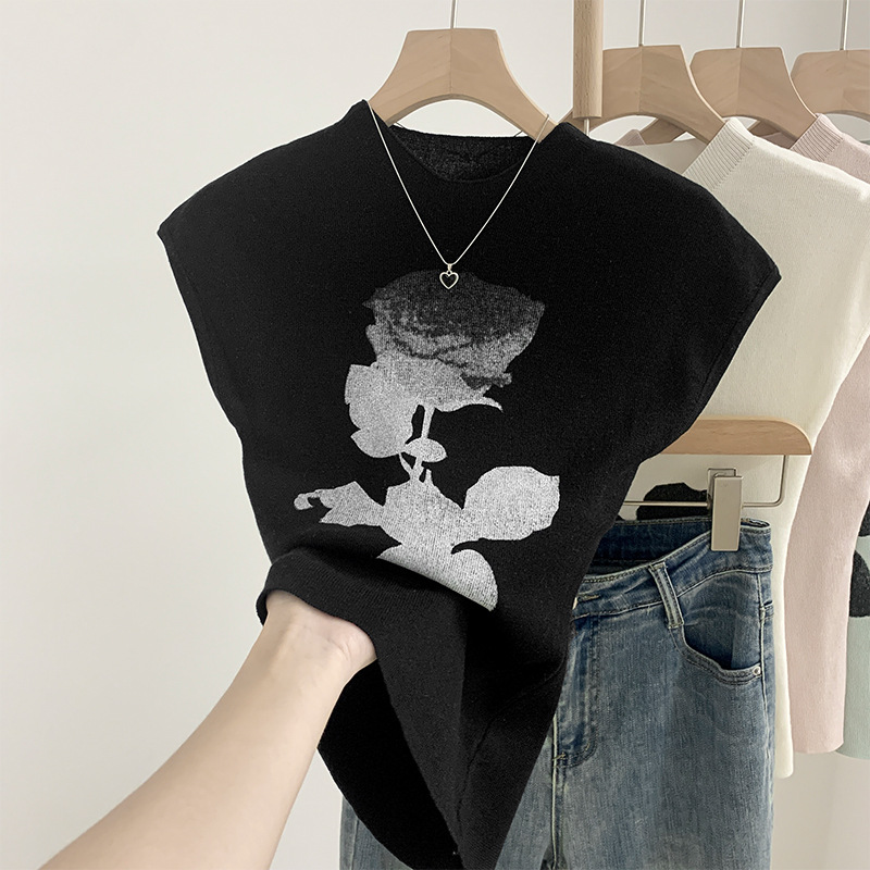 夏季薄款修身無袖坎肩上衣（4色）