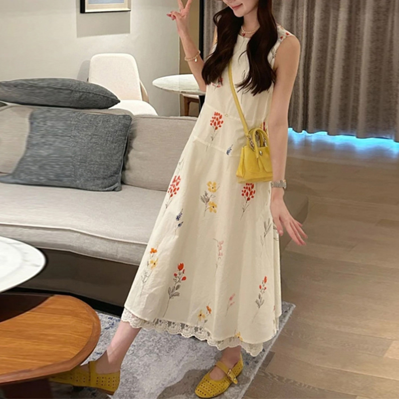 溫柔風寬鬆無袖碎花連身裙