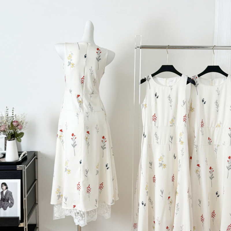 溫柔風寬鬆無袖碎花連身裙