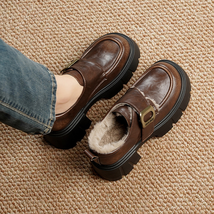 秋冬新款復古英倫風百搭粗跟小皮鞋