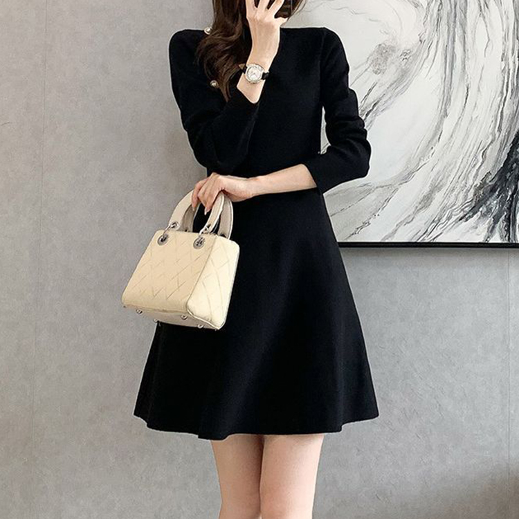 秋冬百搭簡約黑色裙