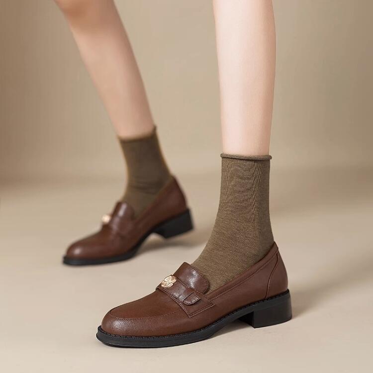 法式復古英倫山茶花軟皮小皮鞋