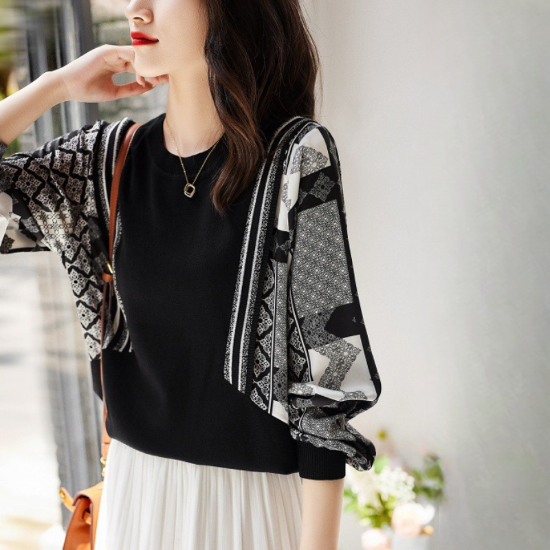 浪漫色彩圓領印花拼接袖套頭襯衫