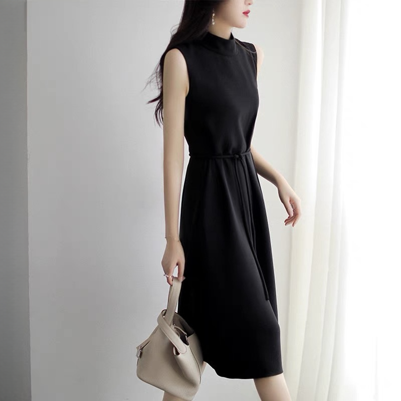 春夏法式時尚緞面無袖白色連衣裙