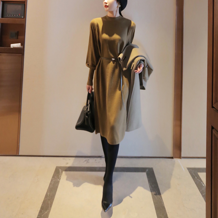 法式高級感收腰顯瘦針織連衣裙