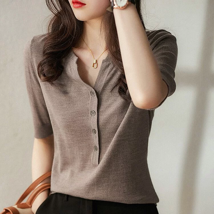 優雅鈕扣V領素色針織短袖