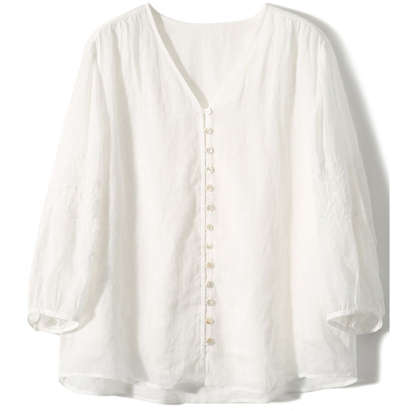 日系休閒薄款舒適透氣v領刺繡輪廓襯衫