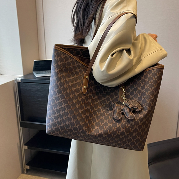 洋氣百搭大容量托特包