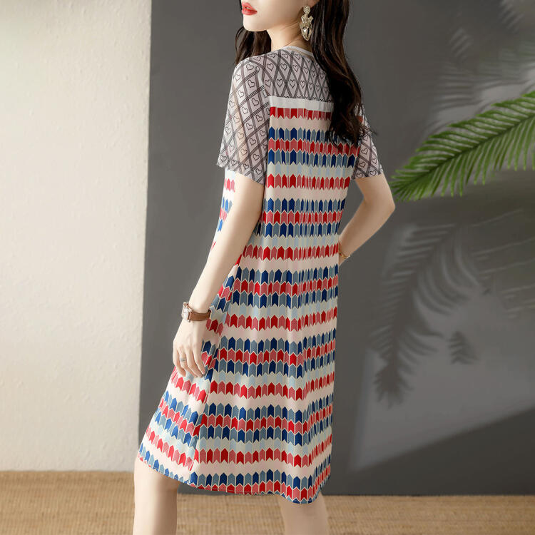 夏千鳥格印花撞色潮流度假連衣裙