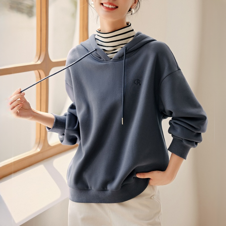 簡約時髦百搭休閒字母繡花衛衣