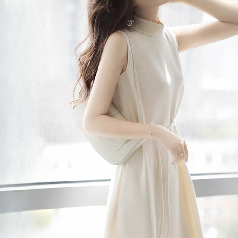 春夏法式時尚緞面無袖白色連衣裙