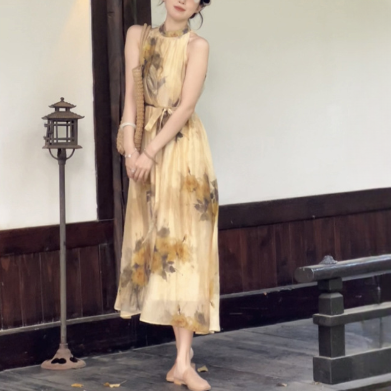 新中式天絲掛脖度假國風連衣裙