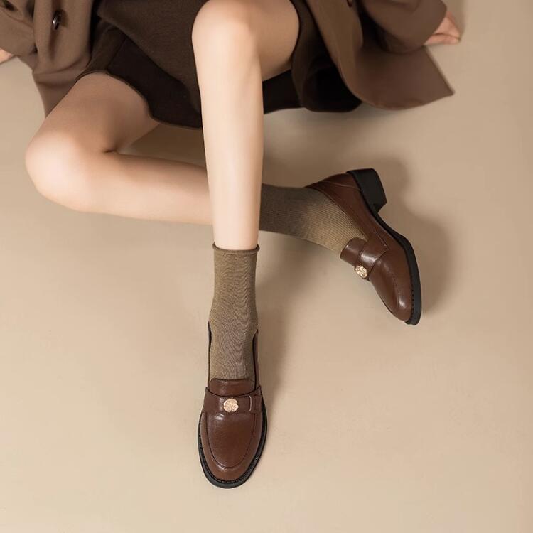 法式復古英倫山茶花軟皮小皮鞋