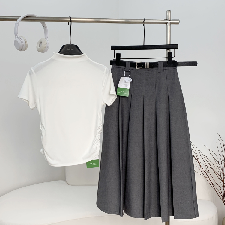 設計感顯瘦時尚短袖T恤半身裙兩件套