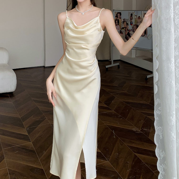 法式蕩領醋酸緞面開叉吊帶洋裝