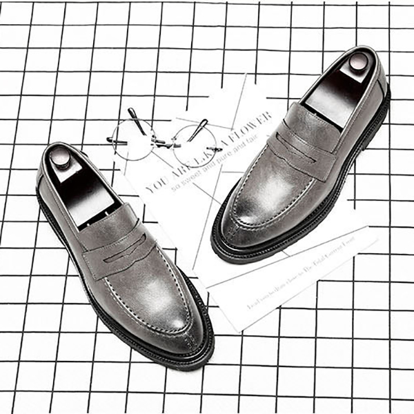 潮流英倫風商務透氣休閒樂福鞋