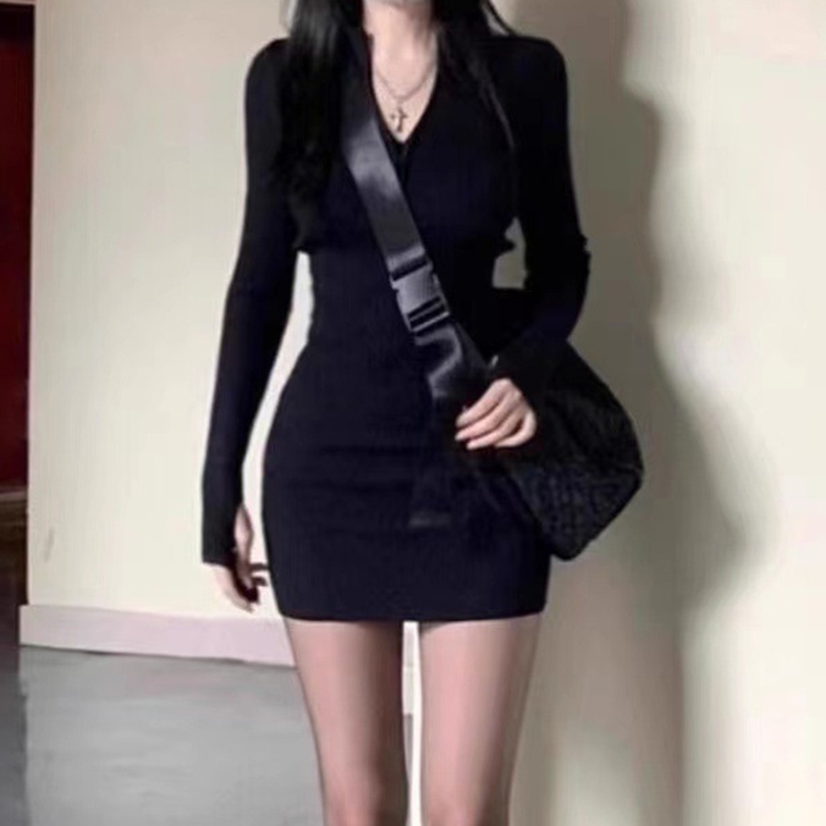 秋冬簡約時尚修身包臀連身裙