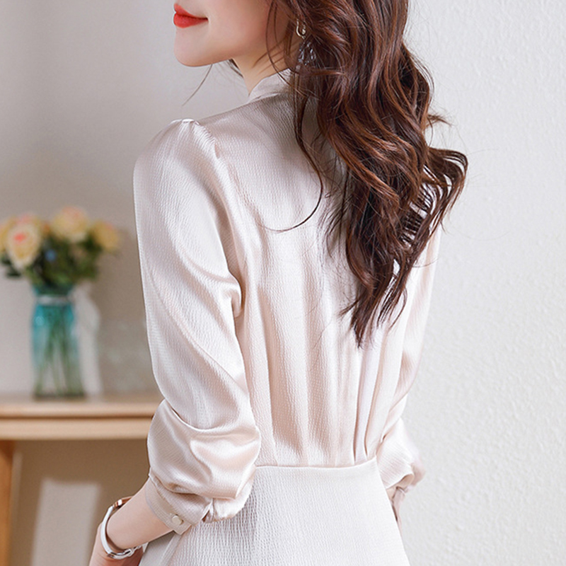 時尚氣質銜接式V領襯衫長袖通勤不規則別緻上衣