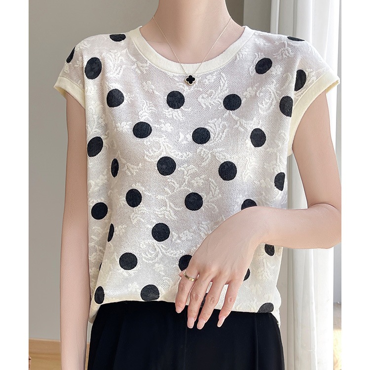 甜美波點重工鉤花圓領小飛袖精紡針織短袖