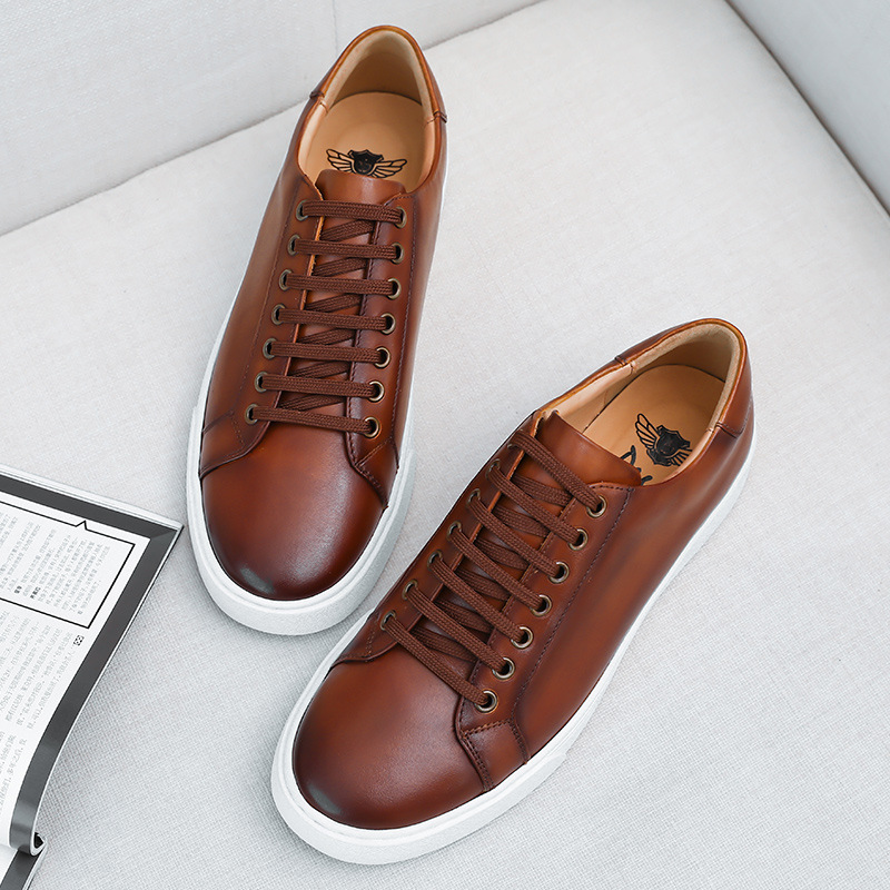 英倫風真皮厚底繫帶休閒板鞋