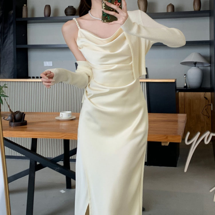 法式蕩領醋酸緞面開叉吊帶洋裝