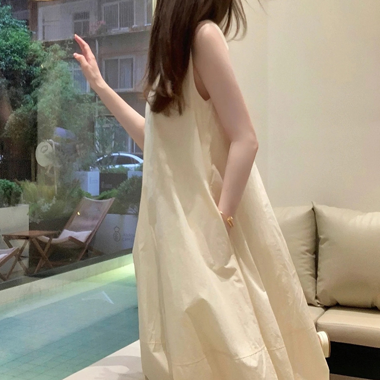 法式氣質溫柔減齡無袖寬鬆輪廓鬆緊下擺花苞洋裝