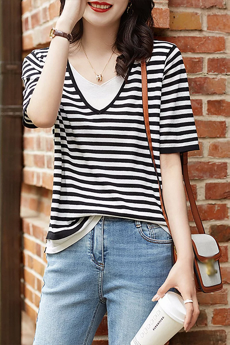 簡約風格V領薄款百搭假兩件針織T卹（5色可選）