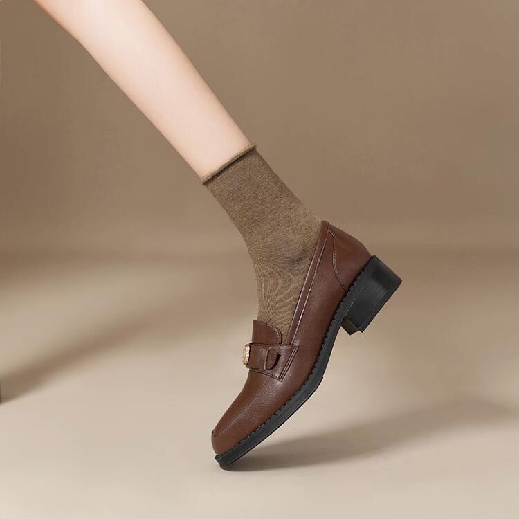 法式復古英倫山茶花軟皮小皮鞋