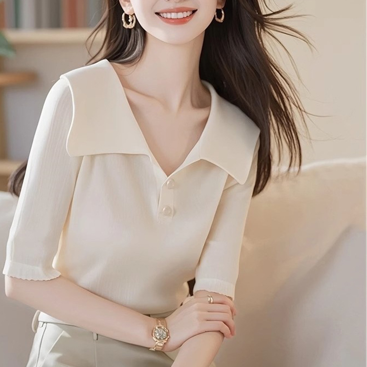 設計感翻領薄款冰絲半袖針織衫
