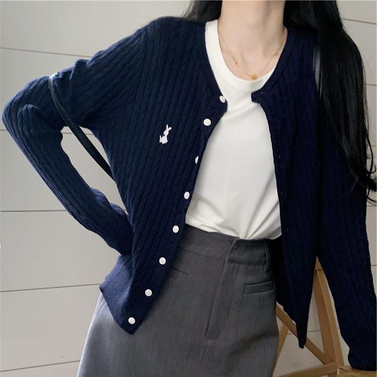 早秋學院風V領刺繡針織開襟