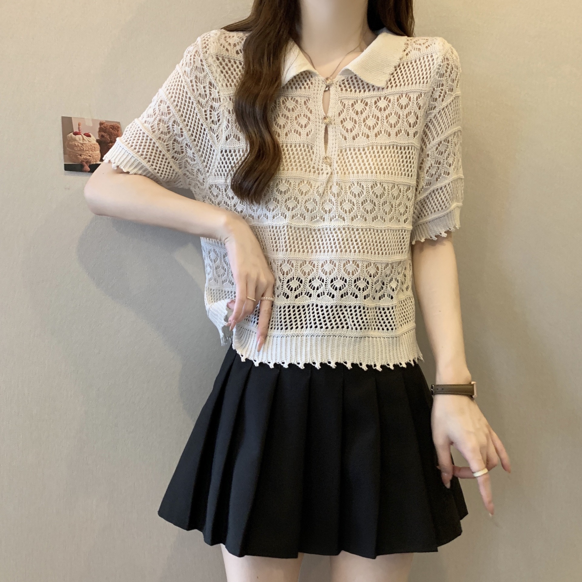 甜美寬鬆POLO領鏤空鉤花針織T卹罩衫