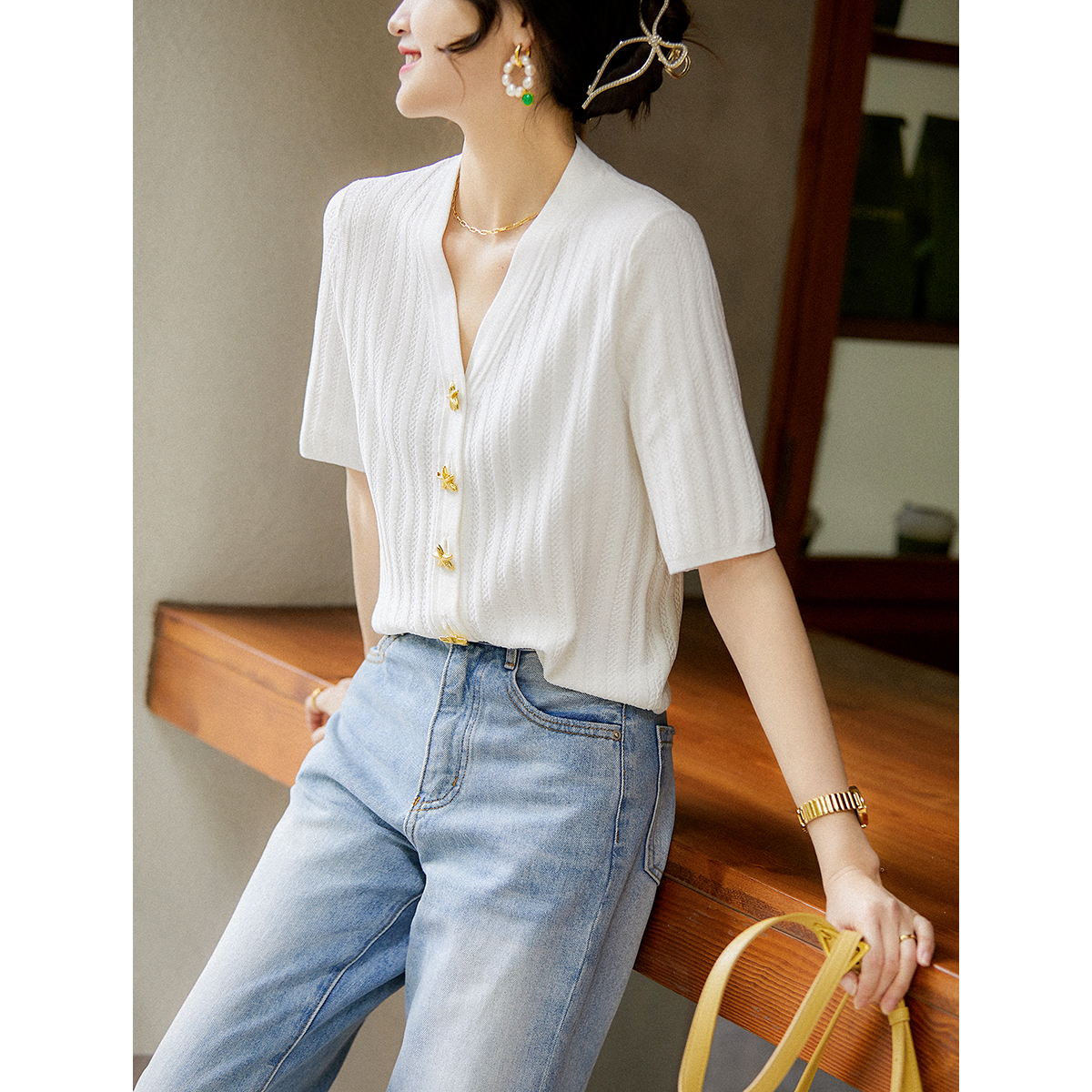 新款海星金扣豎條紋冰絲短袖