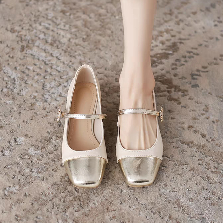 春秋新款法式低跟小皮鞋