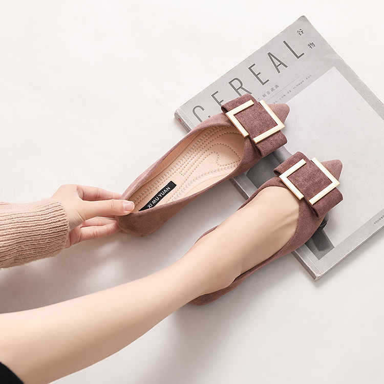 春季韓版平底方扣軟底鞋