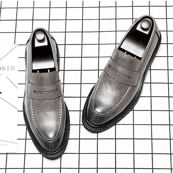 潮流英倫風商務透氣休閒樂福鞋