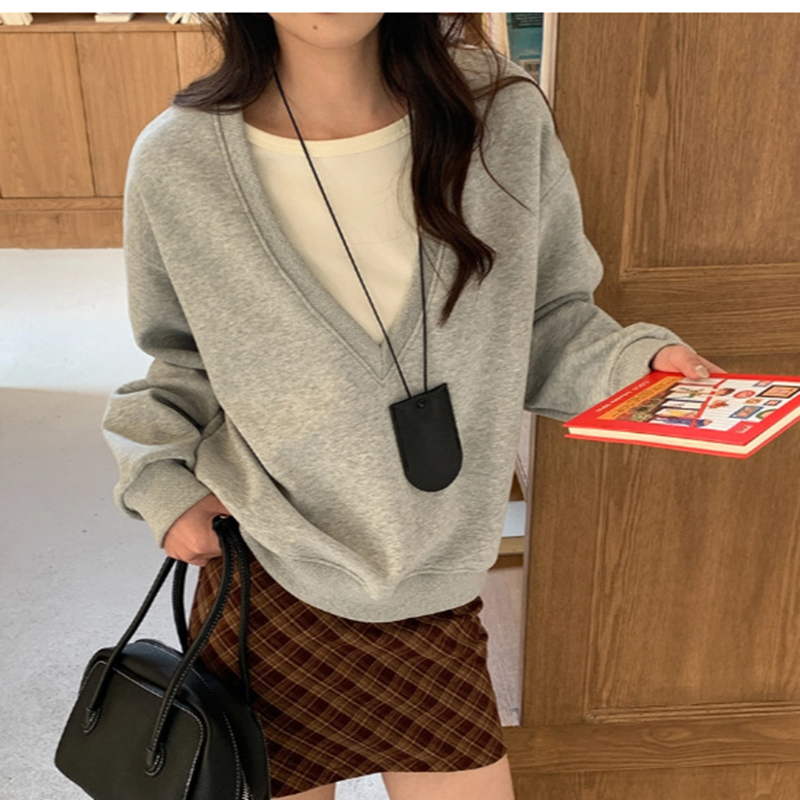 早春慵懶風寬鬆V領假兩件衛衣