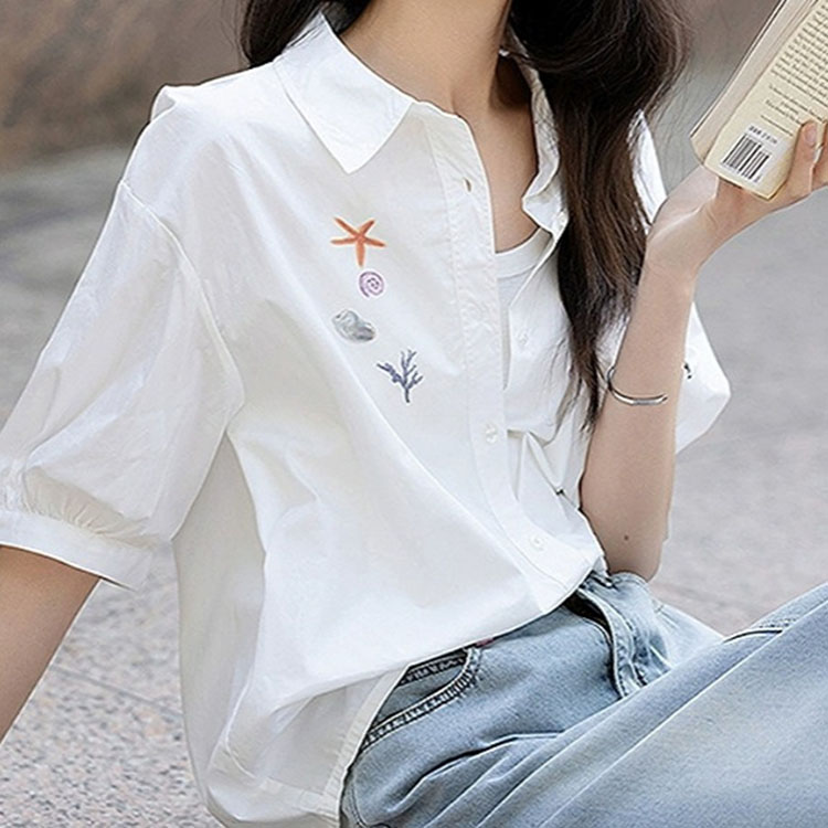 簡約風鬆弛感印花別緻翻領五分袖襯衫