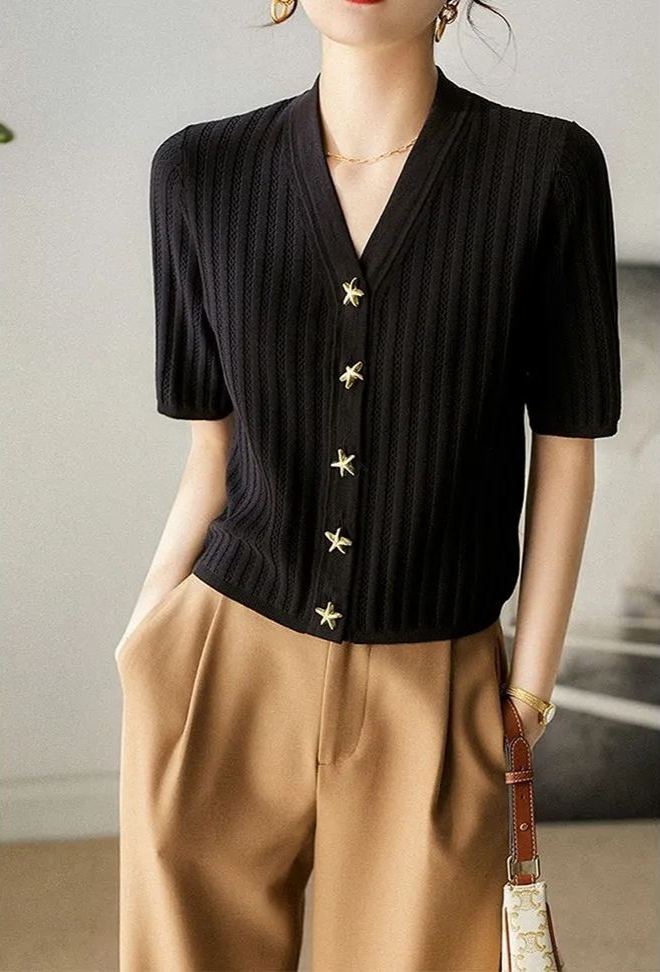 新款海星金扣豎條紋冰絲短袖