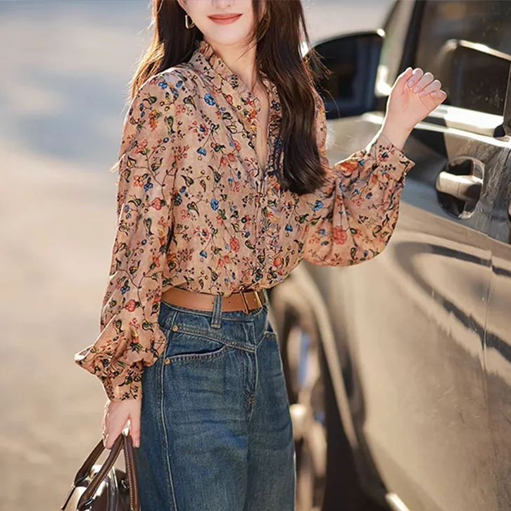 仿真絲印花休閒上衣