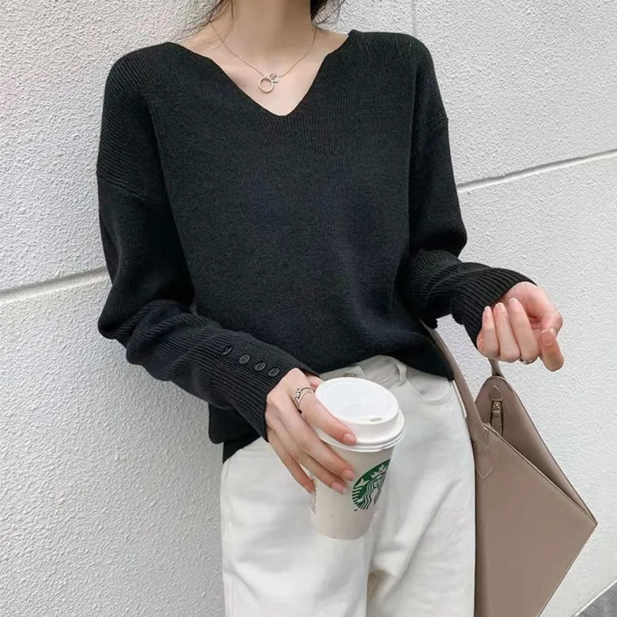 V領內搭洋氣寬鬆長袖針織衫