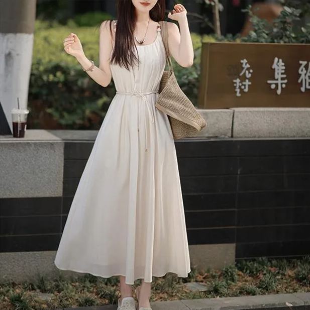 法式純色吊帶無袖連身裙